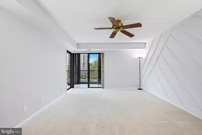 5904 Mount Eagle Drive #718, Alexandria, VA 22303 - Photo 24