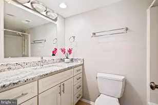 5901 Mt Eagle Dr, Alexandria, VA 22303 - Photo 42