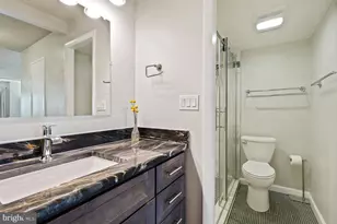 5901 Mt Eagle Dr, Alexandria, VA 22303 - Photo 34
