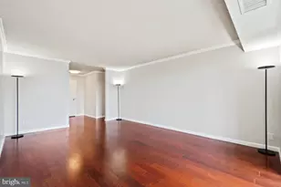 5901 Mt Eagle Dr, Alexandria, VA 22303 - Photo 4