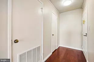 5901 Mt Eagle Dr, Alexandria, VA 22303 - Photo 22