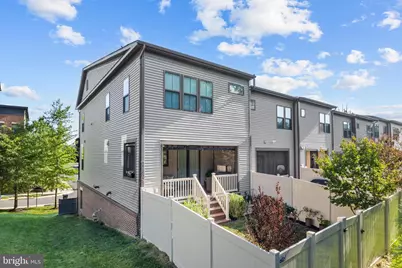 9253 Wood Violet Court, Fairfax, VA 22031 - Photo 2