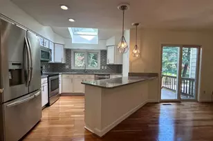 6809 McLean Province Cir, Falls Church, VA 22043 - Photo 2