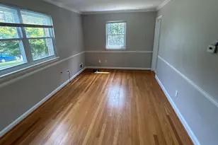1828 Youngblood St, McLean, VA 22101 - Photo 2