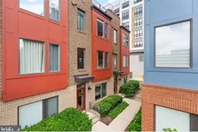 8319 Looking Glass Way, Fairfax, VA 22031 - Photo 4