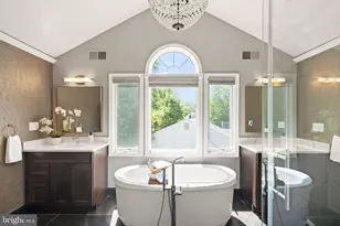 7115 Colgate Dr, Alexandria, VA 22307 - Photo 44