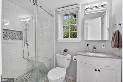 5024 Portsmouth Road, Fairfax, VA 22032 - Photo 24