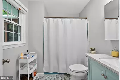 5024 Portsmouth Road, Fairfax, VA 22032 - Photo 18