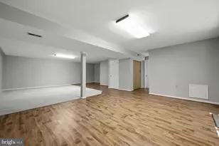 9127 Scott St, Springfield, VA 22153 - Photo 92