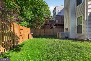 13642 Flying Squirrel Dr, Herndon, VA 20171 - Photo 24