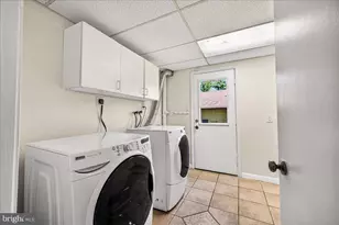 9013 Fort Craig Dr, Burke, VA 22015 - Photo 22