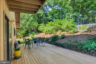 9013 Fort Craig Dr, Burke, VA 22015 - Photo 54