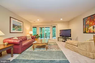 1402 Hemingway Ct, Reston, VA 20194 - Photo 42