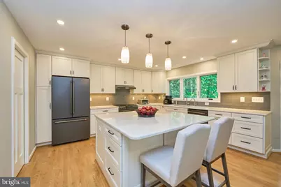 1402 Hemingway Court, Reston, VA 20194 - Photo 22
