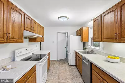 5032 King David Boulevard, Annandale, VA 22003 - Photo 8