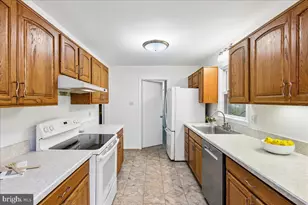 5032 King David Blvd, Annandale, VA 22003 - Photo 8