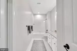 3961 Woodberry Meadow Dr, Fairfax, VA 22033 - Photo 80