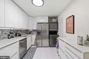 8380 Greensboro Dr, McLean, VA 22102 - Photo 8