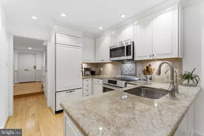 6659 Madison McLean Drive, McLean, VA 22101 - Photo 4