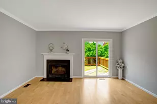 2122 Hutchison Grove Ct, Falls Church, VA 22043 - Photo 12
