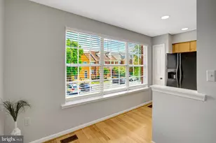 2122 Hutchison Grove Ct, Falls Church, VA 22043 - Photo 18