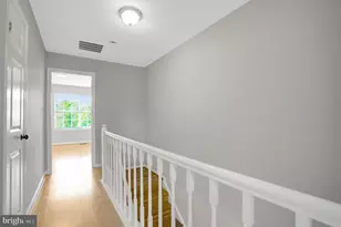 2122 Hutchison Grove Ct, Falls Church, VA 22043 - Photo 34