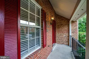 2122 Hutchison Grove Ct, Falls Church, VA 22043 - Photo 6