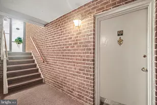 1417 Northgate Square, Reston, VA 20190 - Photo 4