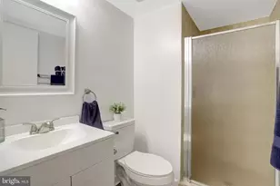 3375 Lakeside View Dr, Falls Church, VA 22041 - Photo 34