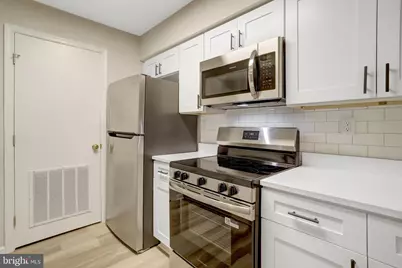 3375 Lakeside View Drive #19-1, Falls Church, VA 22041 - Photo 16