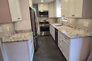 2911 Breezy Terrace, Alexandria, VA 22303 - Photo 10