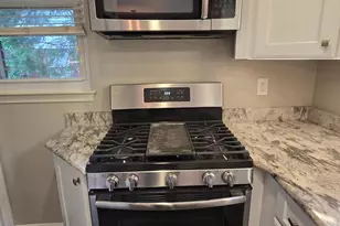 2911 Breezy Terrace, Alexandria, VA 22303 - Photo 14