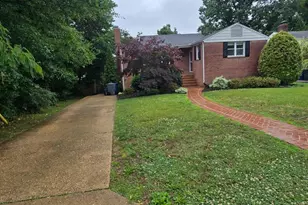 2911 Breezy Terrace, Alexandria, VA 22303 - Photo 2