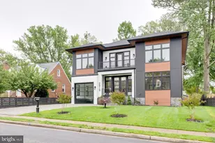 2919 Lawrence Dr, Falls Church, VA 22042 - Photo 52