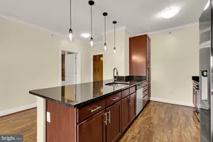 6301 Edsall Rd, Alexandria, VA 22312 - Photo 6