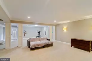 6801 Danforth St, McLean, VA 22101 - Photo 28