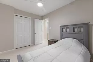 14841 Maidstone Ct, Centreville, VA 20120 - Photo 16