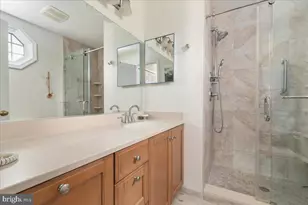 6765 Blanche Dr, Lorton, VA 22079 - Photo 16