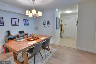 2220 Springwood Dr, Reston, VA 20191 - Photo 22