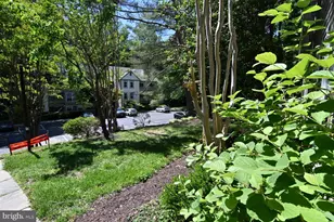 2220 Springwood Dr, Reston, VA 20191 - Photo 62