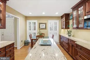 7257 McLean Commons Ln, McLean, VA 22101 - Photo 20