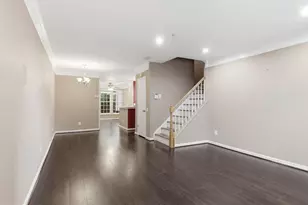 12753 Fair Crest Ct, Fairfax, VA 22033 - Photo 6