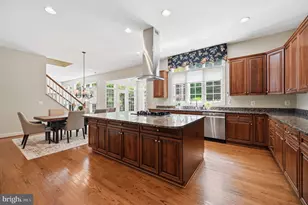 11693 Caris Glenne Dr, Herndon, VA 20170 - Photo 6