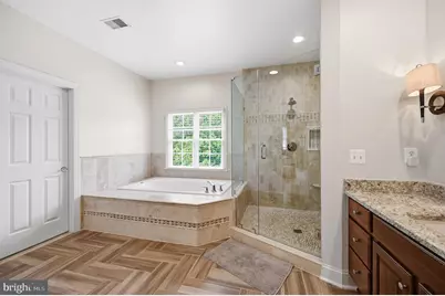 11693 Caris Glenne Drive, Herndon, VA 20170 - Photo 38