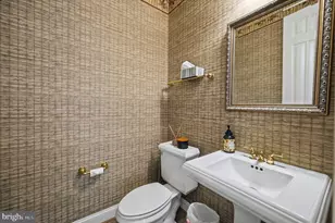 11693 Caris Glenne Dr, Herndon, VA 20170 - Photo 22