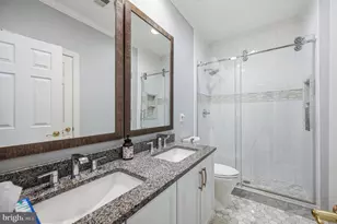 11693 Caris Glenne Dr, Herndon, VA 20170 - Photo 24