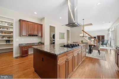 11693 Caris Glenne Drive, Herndon, VA 20170 - Photo 14