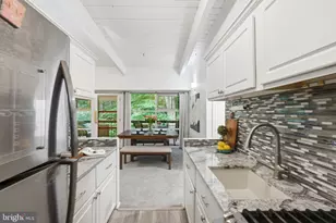 4335 Americana Dr, Annandale, VA 22003 - Photo 12