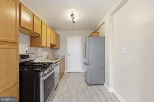 6631 Wakefield Dr, Alexandria, VA 22307 - Photo 6