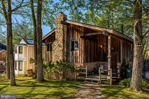 6918 Chelsea Rd, McLean, VA 22101 - Photo 2